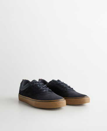 Suede sport shoes